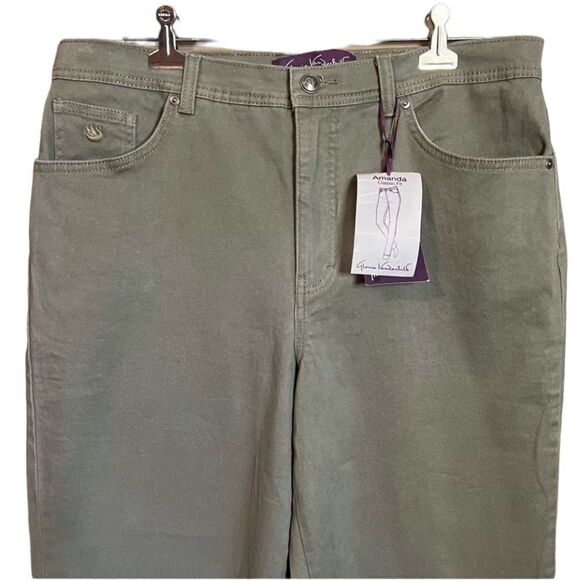 NWT! Gloria Vanderbilt olive Amanda pants - Picture 2 of 11
